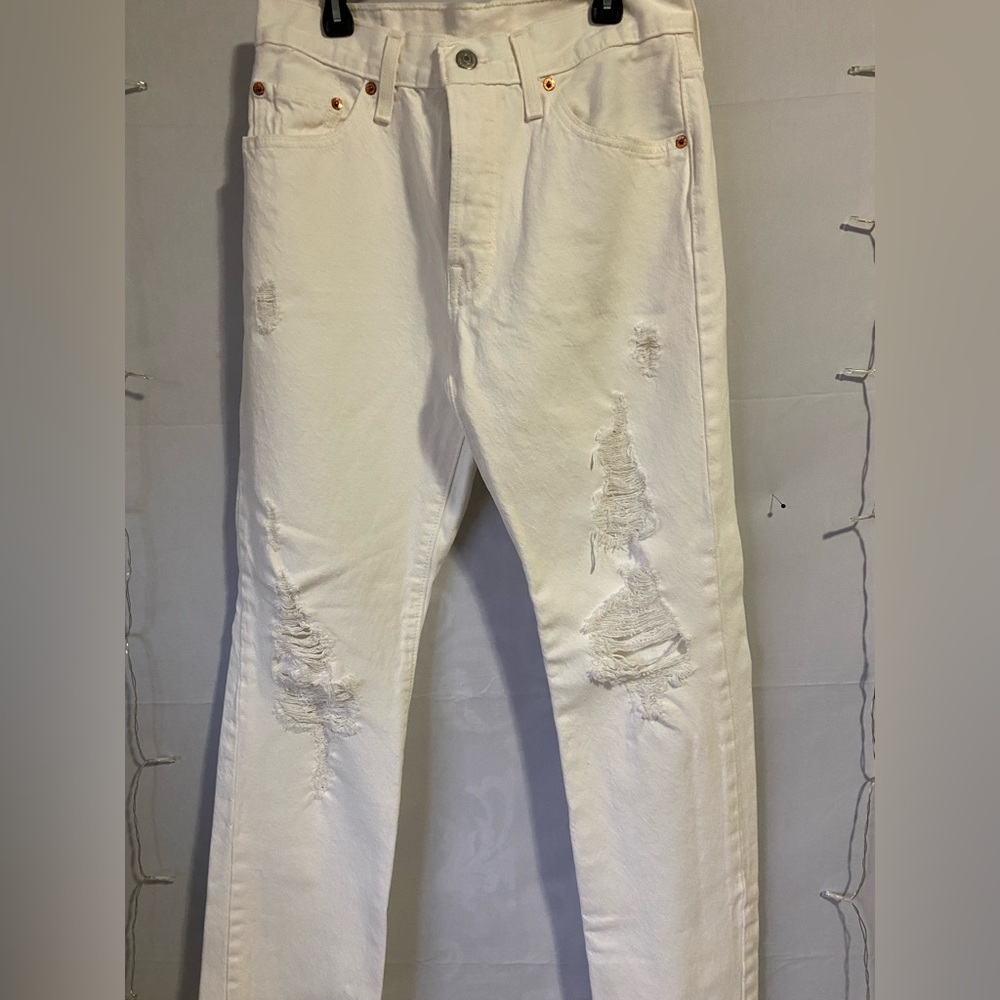 Levi's White Distressed Skinny Jeans